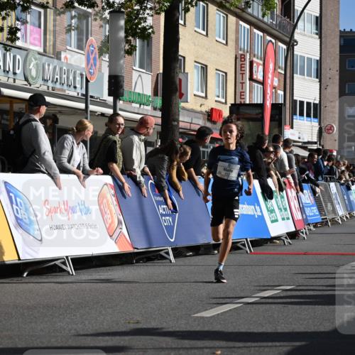 20.09.2026 - PSD Bank Halbmarathon J. Mangold http://msf.ph/oto/10503441 20.09.2026 10:27:41 Ziel 345, 412 meine-sportfotos.de