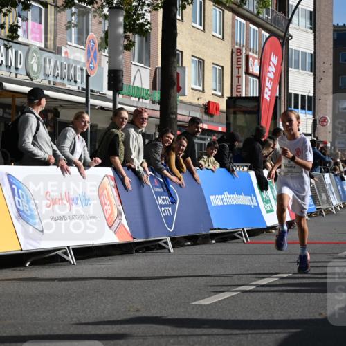 20.09.2026 - PSD Bank Halbmarathon J. Mangold http://msf.ph/oto/10503459 20.09.2026 10:27:44 Ziel 345, 412 meine-sportfotos.de