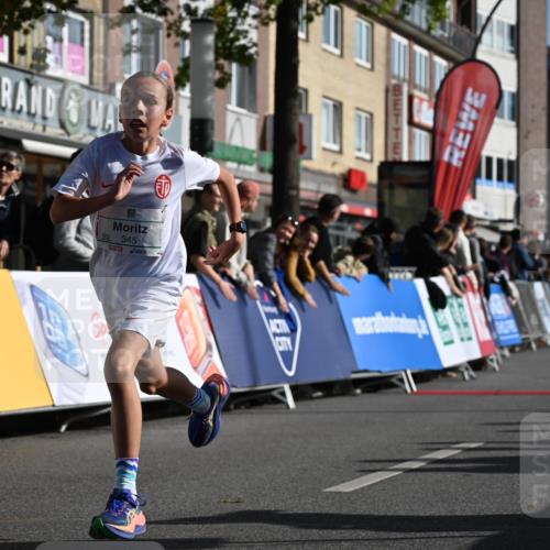 20.09.2026 - PSD Bank Halbmarathon J. Mangold http://msf.ph/oto/10503477 20.09.2026 10:27:45 Ziel 345, 412, 457 meine-sportfotos.de