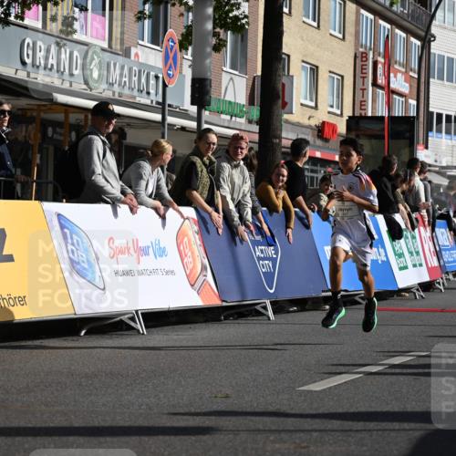 20.09.2026 - PSD Bank Halbmarathon J. Mangold http://msf.ph/oto/10503485 20.09.2026 10:27:52 Ziel 216, 241, 250, 445, 457 meine-sportfotos.de