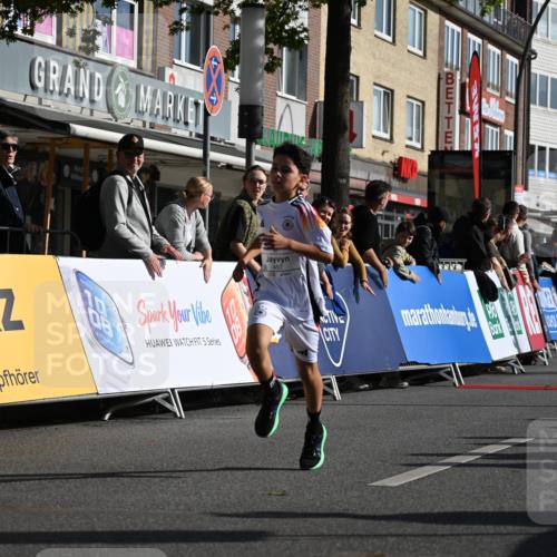 20.09.2026 - PSD Bank Halbmarathon J. Mangold http://msf.ph/oto/10503494 20.09.2026 10:27:53 Ziel 130, 216, 241, 250, 271, 445, 457 meine-sportfotos.de