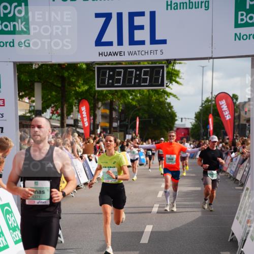 20.09.2026 - PSD Bank Halbmarathon LAZAROV Photography http://msf.ph/oto/10503516 20.09.2026 11:37:51 Ziel 1219, 3100, 3296, 4371, 4766 meine-sportfotos.de