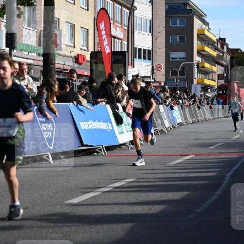 20.09.2026 - PSD Bank Halbmarathon J. Mangold http://msf.ph/oto/10503689 20.09.2026 10:28:51 Ziel 206, 211, 242, 258, 301, 354 meine-sportfotos.de