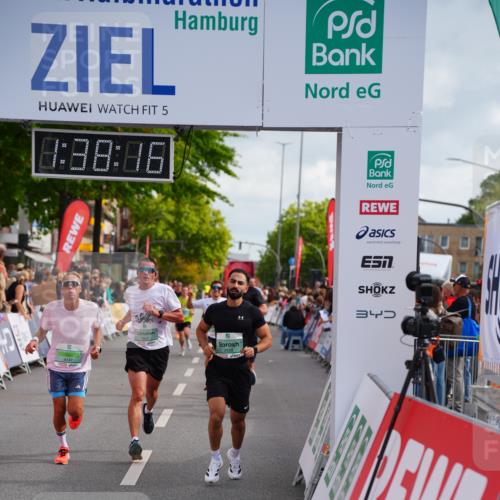 20.09.2026 - PSD Bank Halbmarathon LAZAROV Photography http://msf.ph/oto/10503695 20.09.2026 11:38:15 Ziel 2668, 2673, 3095, 3164, 3631, 3990, 4147 meine-sportfotos.de