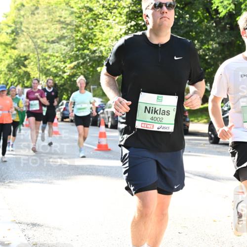 20.09.2026 - PSD Bank Halbmarathon Dr. Thomas Lammeyer http://msf.ph/oto/10503716 20.09.2026 10:59:54 Laufen 4002, 4003 meine-sportfotos.de