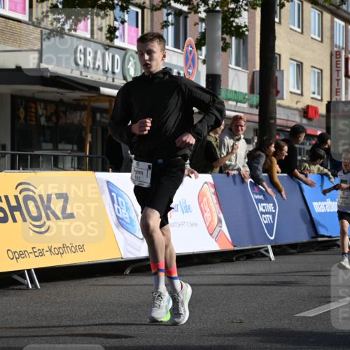 20.09.2026 - PSD Bank Halbmarathon J. Mangold http://msf.ph/oto/10503747 20.09.2026 10:29:16 Ziel 102, 137, 181, 228, 368, 377, 406 meine-sportfotos.de