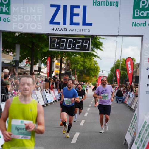 20.09.2026 - PSD Bank Halbmarathon LAZAROV Photography http://msf.ph/oto/10503762 20.09.2026 11:38:24 Ziel 1036, 2668, 2673, 2691, 3464, 3631, 3990, 4147, 4344, 4767 meine-sportfotos.de