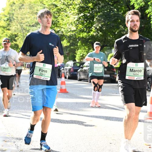 20.09.2026 - PSD Bank Halbmarathon Dr. Thomas Lammeyer http://msf.ph/oto/10503870 20.09.2026 11:00:07 Laufen 3013, 2342, 1654 meine-sportfotos.de