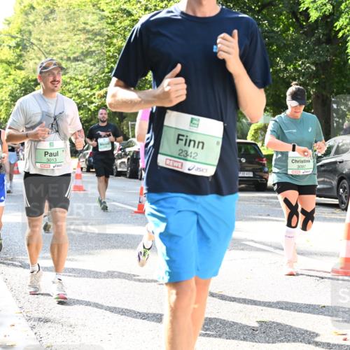 20.09.2026 - PSD Bank Halbmarathon Dr. Thomas Lammeyer http://msf.ph/oto/10503882 20.09.2026 11:00:08 Laufen 4202, 3013, 2342, 4683, 3097 meine-sportfotos.de