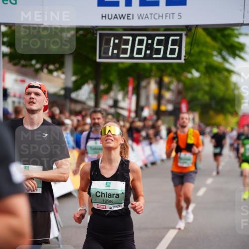 20.09.2026 - PSD Bank Halbmarathon LAZAROV Photography http://msf.ph/oto/10503954 20.09.2026 11:38:56 Ziel 1298, 1483, 1954, 2403, 2550, 3188, 3727, 3885 meine-sportfotos.de