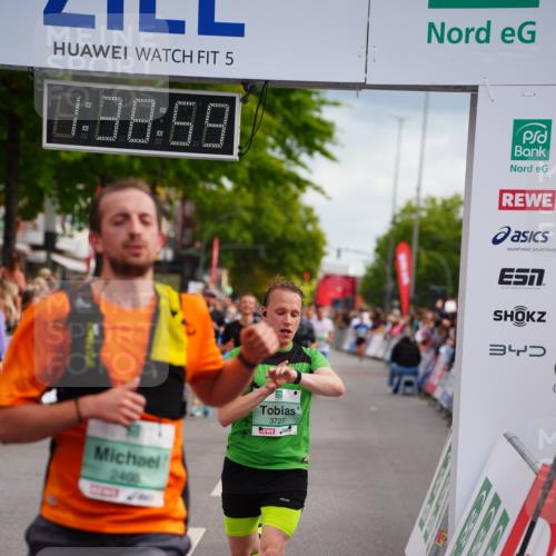 20.09.2026 - PSD Bank Halbmarathon LAZAROV Photography http://msf.ph/oto/10503974 20.09.2026 11:38:58 Ziel 1298, 1316, 1483, 1954, 2403, 2515, 2550, 3727, 3885 meine-sportfotos.de