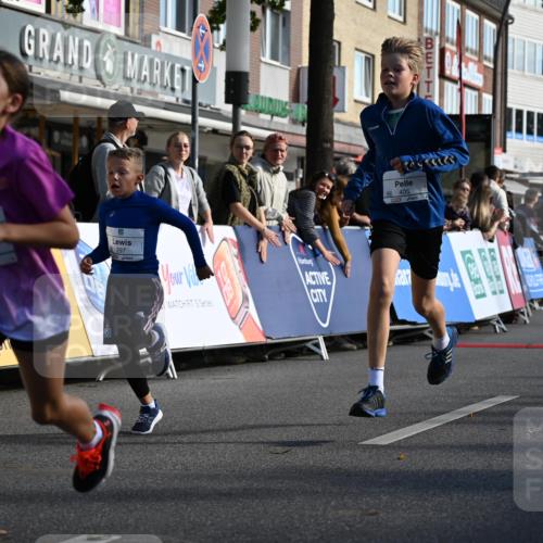 20.09.2026 - PSD Bank Halbmarathon J. Mangold http://msf.ph/oto/10504006 20.09.2026 10:30:08 Ziel 116, 127, 167, 297, 397, 405, 456 meine-sportfotos.de