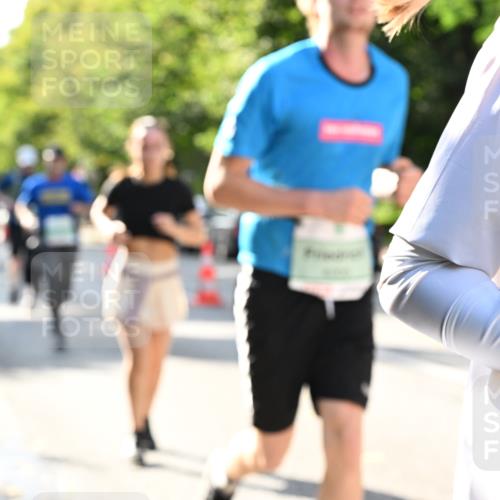 20.09.2026 - PSD Bank Halbmarathon Dr. Thomas Lammeyer http://msf.ph/oto/10504014 20.09.2026 11:00:20 Laufen  meine-sportfotos.de