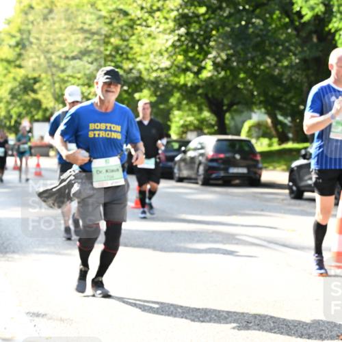 20.09.2026 - PSD Bank Halbmarathon Dr. Thomas Lammeyer http://msf.ph/oto/10504034 20.09.2026 11:00:22 Laufen 1704 meine-sportfotos.de