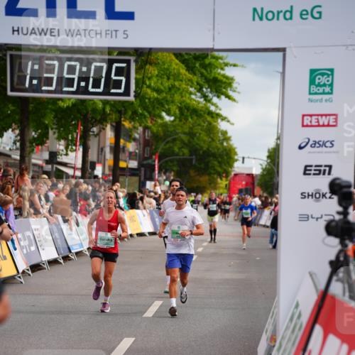 20.09.2026 - PSD Bank Halbmarathon LAZAROV Photography http://msf.ph/oto/10504039 20.09.2026 11:39:04 Ziel 1115, 1316, 1764, 2403, 2515, 3727, 3885, 4148, 4661 meine-sportfotos.de