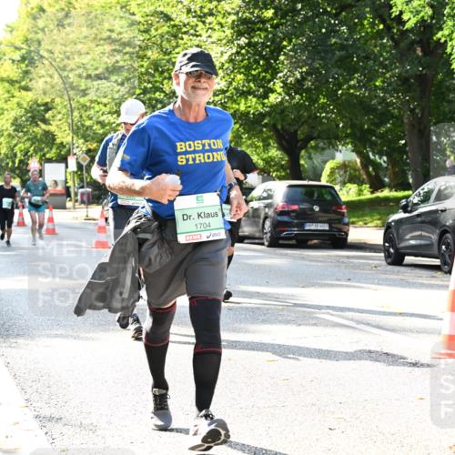 20.09.2026 - PSD Bank Halbmarathon Dr. Thomas Lammeyer http://msf.ph/oto/10504041 20.09.2026 11:00:23 Laufen 1704, 4747 meine-sportfotos.de
