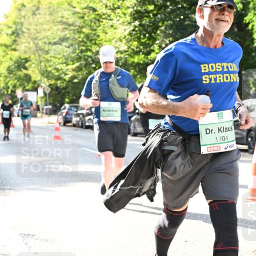 20.09.2026 - PSD Bank Halbmarathon Dr. Thomas Lammeyer http://msf.ph/oto/10504051 20.09.2026 11:00:23 Laufen 4332, 1704 meine-sportfotos.de