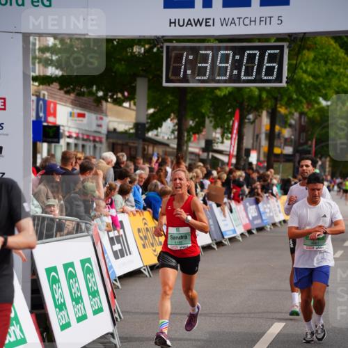 20.09.2026 - PSD Bank Halbmarathon LAZAROV Photography http://msf.ph/oto/10504056 20.09.2026 11:39:06 Ziel 1115, 1316, 1764, 2515, 3727, 4148, 4661 meine-sportfotos.de