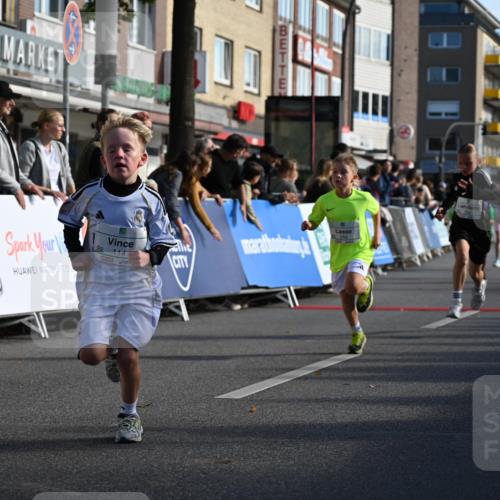 20.09.2026 - PSD Bank Halbmarathon J. Mangold http://msf.ph/oto/10504073 20.09.2026 10:30:22 Ziel 110, 114, 159, 160, 176, 256, 257, 275, 319, 340, 391, 397, 408 meine-sportfotos.de