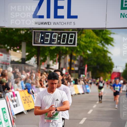 20.09.2026 - PSD Bank Halbmarathon LAZAROV Photography http://msf.ph/oto/10504077 20.09.2026 11:39:08 Ziel 1115, 1316, 1764, 2515, 4148, 4661 meine-sportfotos.de