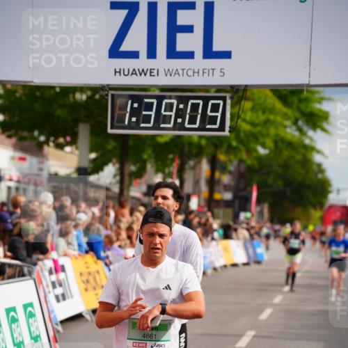 20.09.2026 - PSD Bank Halbmarathon LAZAROV Photography http://msf.ph/oto/10504082 20.09.2026 11:39:08 Ziel 1115, 1316, 1764, 2515, 4148, 4661 meine-sportfotos.de