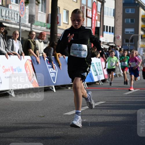 20.09.2026 - PSD Bank Halbmarathon J. Mangold http://msf.ph/oto/10504085 20.09.2026 10:30:23 Ziel 110, 114, 159, 160, 176, 256, 257, 275, 319, 340, 391, 408 meine-sportfotos.de
