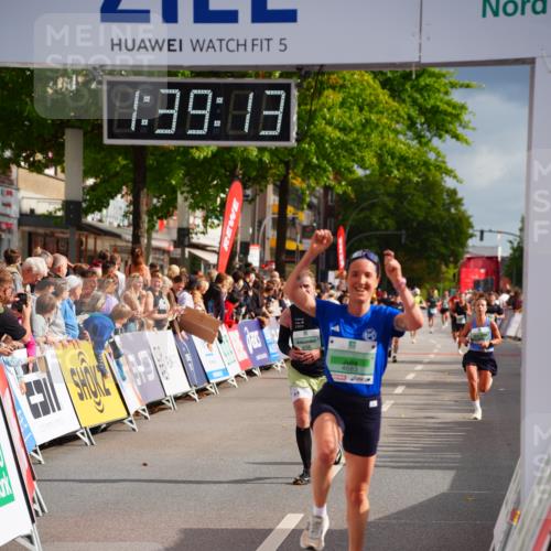20.09.2026 - PSD Bank Halbmarathon LAZAROV Photography http://msf.ph/oto/10504115 20.09.2026 11:39:13 Ziel 1764, 2984, 4106, 4148, 4661, 4683 meine-sportfotos.de