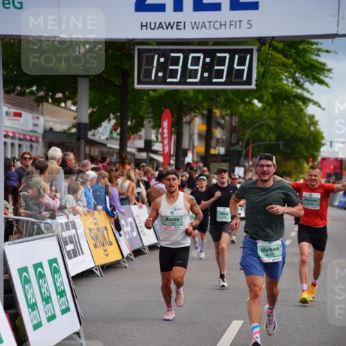 20.09.2026 - PSD Bank Halbmarathon LAZAROV Photography http://msf.ph/oto/10504278 20.09.2026 11:39:33 Ziel 1103, 1719, 2649, 3121, 4022, 4324, 4436, 4461 meine-sportfotos.de