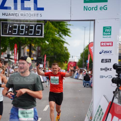 20.09.2026 - PSD Bank Halbmarathon LAZAROV Photography http://msf.ph/oto/10504292 20.09.2026 11:39:35 Ziel 1103, 1656, 1719, 2649, 2782, 3121, 4022, 4436 meine-sportfotos.de