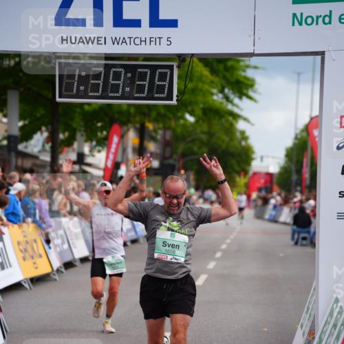 20.09.2026 - PSD Bank Halbmarathon LAZAROV Photography http://msf.ph/oto/10504339 20.09.2026 11:39:39 Ziel 1103, 1656, 1719, 2649, 2782, 3919, 4022, 4436 meine-sportfotos.de