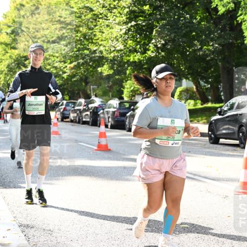 20.09.2026 - PSD Bank Halbmarathon Dr. Thomas Lammeyer http://msf.ph/oto/10504427 20.09.2026 11:00:53 Laufen 3926, 3435, 4187 meine-sportfotos.de