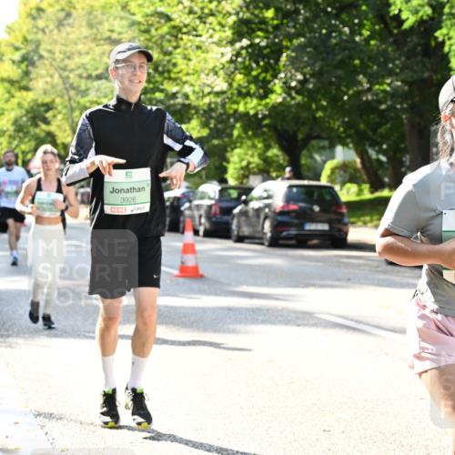 20.09.2026 - PSD Bank Halbmarathon Dr. Thomas Lammeyer http://msf.ph/oto/10504437 20.09.2026 11:00:54 Laufen 3926, 3435 meine-sportfotos.de