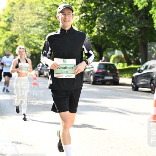 20.09.2026 - PSD Bank Halbmarathon Dr. Thomas Lammeyer http://msf.ph/oto/10504446 20.09.2026 11:00:55 Laufen 3926 meine-sportfotos.de