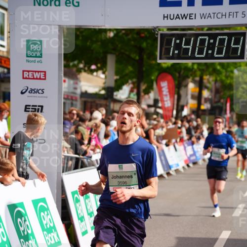 20.09.2026 - PSD Bank Halbmarathon LAZAROV Photography http://msf.ph/oto/10504494 20.09.2026 11:40:03 Ziel 1841, 2387, 3596, 4107, 4198, 4293 meine-sportfotos.de