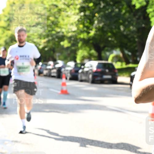 20.09.2026 - PSD Bank Halbmarathon Dr. Thomas Lammeyer http://msf.ph/oto/10504514 20.09.2026 11:00:59 Laufen  meine-sportfotos.de