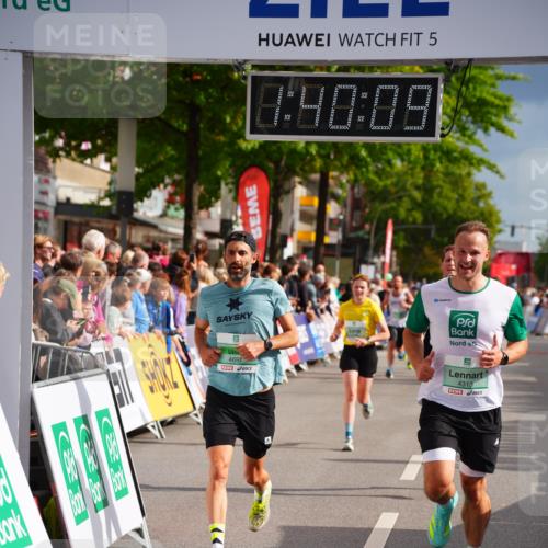 20.09.2026 - PSD Bank Halbmarathon LAZAROV Photography http://msf.ph/oto/10504547 20.09.2026 11:40:08 Ziel 2387, 3596, 3605, 4198, 4313, 4506, 4697 meine-sportfotos.de