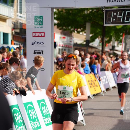 20.09.2026 - PSD Bank Halbmarathon LAZAROV Photography http://msf.ph/oto/10504577 20.09.2026 11:40:13 Ziel 1466, 3125, 3605, 3769, 3888, 4198, 4313, 4506, 4697, 4706 meine-sportfotos.de