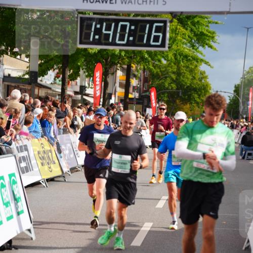 20.09.2026 - PSD Bank Halbmarathon LAZAROV Photography http://msf.ph/oto/10504601 20.09.2026 11:40:15 Ziel 1466, 3125, 3605, 3769, 3888, 4313, 4506, 4672, 4697, 4706 meine-sportfotos.de