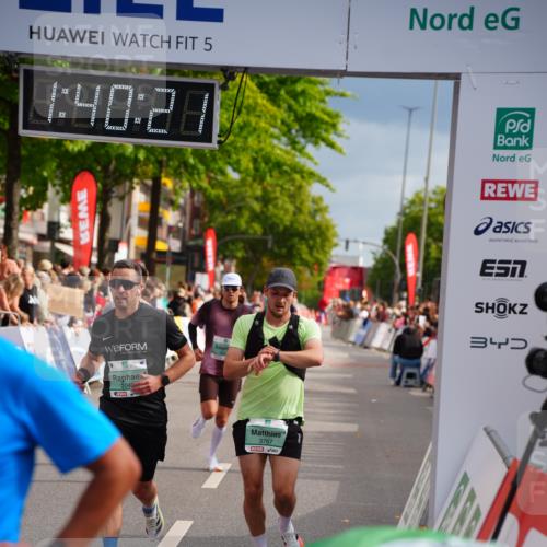 20.09.2026 - PSD Bank Halbmarathon LAZAROV Photography http://msf.ph/oto/10504658 20.09.2026 11:40:21 Ziel 1466, 2046, 3125, 3544, 3767, 3769, 3888, 4091, 4672, 4706 meine-sportfotos.de