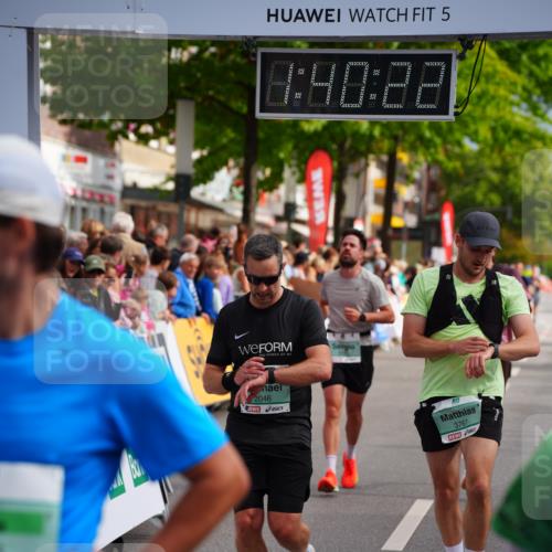 20.09.2026 - PSD Bank Halbmarathon LAZAROV Photography http://msf.ph/oto/10504667 20.09.2026 11:40:22 Ziel 1466, 2046, 3125, 3544, 3767, 3769, 3888, 4091, 4672, 4706 meine-sportfotos.de