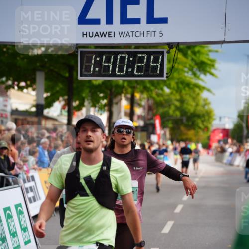 20.09.2026 - PSD Bank Halbmarathon LAZAROV Photography http://msf.ph/oto/10504685 20.09.2026 11:40:24 Ziel 2046, 3125, 3544, 3767, 3769, 4091, 4672, 4706 meine-sportfotos.de