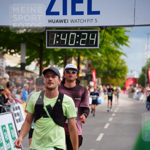 20.09.2026 - PSD Bank Halbmarathon LAZAROV Photography http://msf.ph/oto/10504689 20.09.2026 11:40:24 Ziel 2046, 3125, 3544, 3767, 3769, 4091, 4672, 4706 meine-sportfotos.de