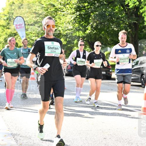20.09.2026 - PSD Bank Halbmarathon Dr. Thomas Lammeyer http://msf.ph/oto/10504716 20.09.2026 11:01:15 Laufen 2294, 2897 meine-sportfotos.de