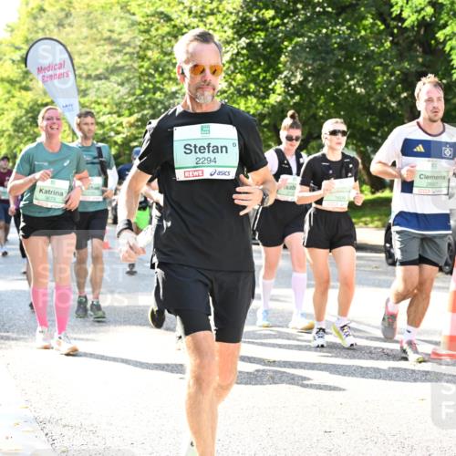 20.09.2026 - PSD Bank Halbmarathon Dr. Thomas Lammeyer http://msf.ph/oto/10504723 20.09.2026 11:01:15 Laufen 3679, 2294, 2897, 2112, 1608 meine-sportfotos.de