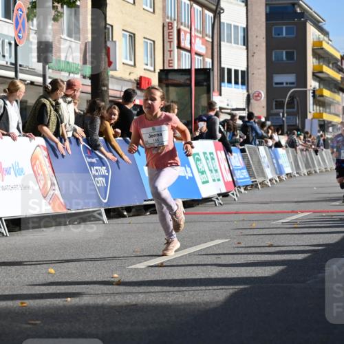 20.09.2026 - PSD Bank Halbmarathon J. Mangold http://msf.ph/oto/10504763 20.09.2026 10:33:36 Ziel 166, 173, 207, 227, 290, 382, 424 meine-sportfotos.de