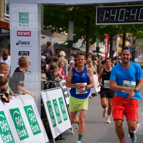 20.09.2026 - PSD Bank Halbmarathon LAZAROV Photography http://msf.ph/oto/10504790 20.09.2026 11:40:40 Ziel 1582, 2496, 3004, 4275, 4440 meine-sportfotos.de