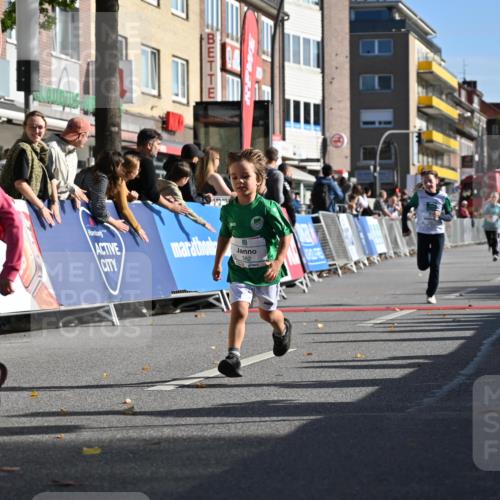 20.09.2026 - PSD Bank Halbmarathon J. Mangold http://msf.ph/oto/10504811 20.09.2026 10:33:44 Ziel 138, 173, 207, 290, 376, 382 meine-sportfotos.de