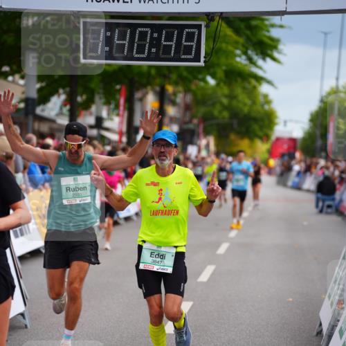 20.09.2026 - PSD Bank Halbmarathon LAZAROV Photography http://msf.ph/oto/10504829 20.09.2026 11:40:49 Ziel 2496, 2931, 3529, 3764, 3847 meine-sportfotos.de