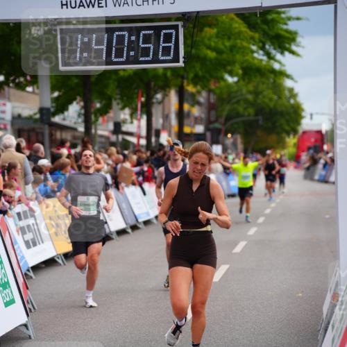 20.09.2026 - PSD Bank Halbmarathon LAZAROV Photography http://msf.ph/oto/10504908 20.09.2026 11:40:57 Ziel 2227, 2474, 2506, 2822, 2931, 3764 meine-sportfotos.de