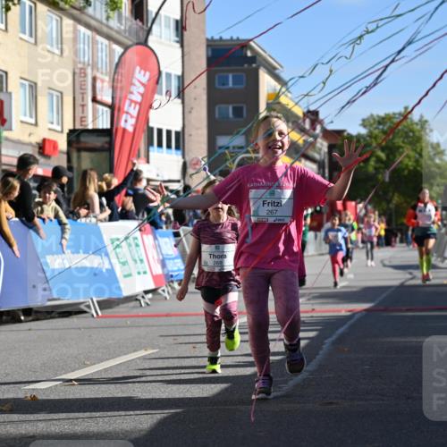 20.09.2026 - PSD Bank Halbmarathon J. Mangold http://msf.ph/oto/10504929 20.09.2026 10:34:10 Ziel 147, 148, 168, 267, 268, 270, 350, 367 meine-sportfotos.de